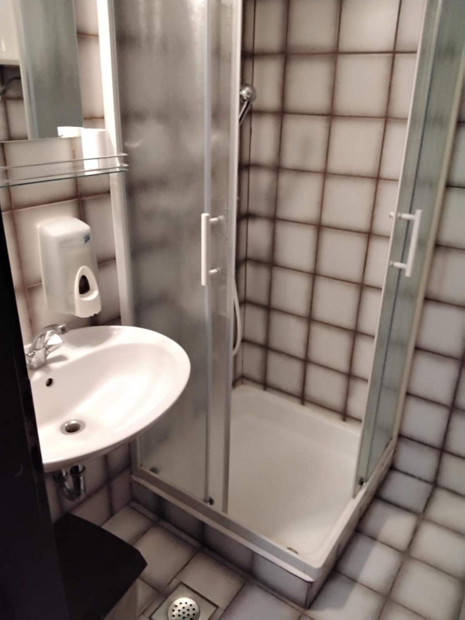 צרקליה נה גורניסקם Accommodation And Restaurant Tia מראה חיצוני תמונה